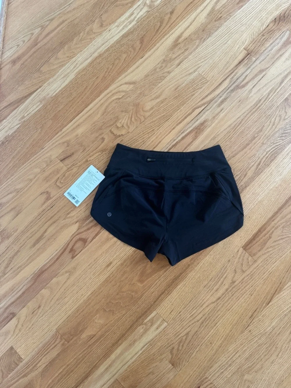 Lululemon speed up HR short 2.5” mesh vent size S black